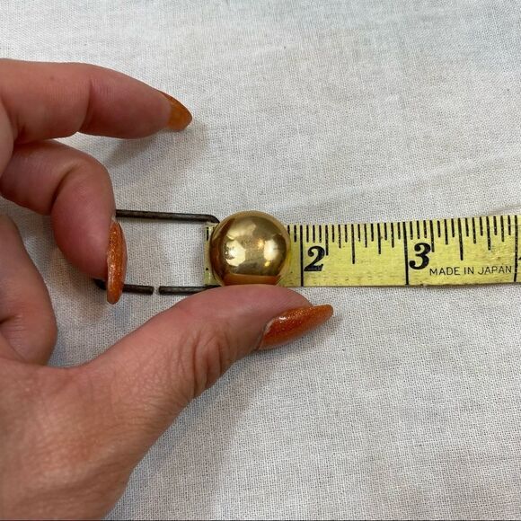 New Without Tags Gold Tone Polished Ball Clip Earrings - Picture 6 of 6